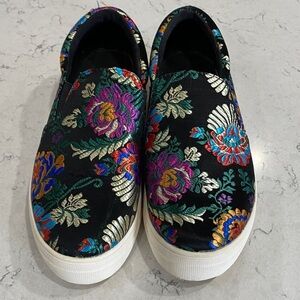 BRASH Floral Patterned Slip-On Sneakers